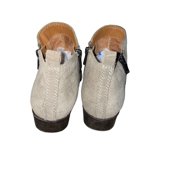 Lucky Brand boots - Picture 3 of 8